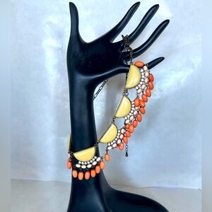 Elegant Yellow and Orange Statement Necklace